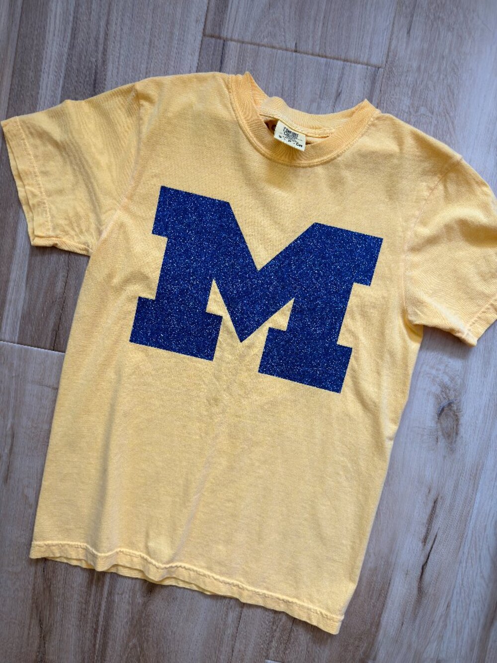 NEW MICHIGAN HARDY GLITTER TEE